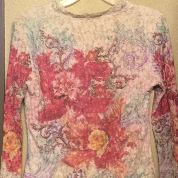 Laura Max top with Bling around the neck!❣️❣️ - Picture 4 of 5